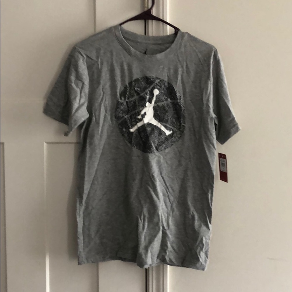 Jordan JUMPMAN grey boys tee shirt size xl